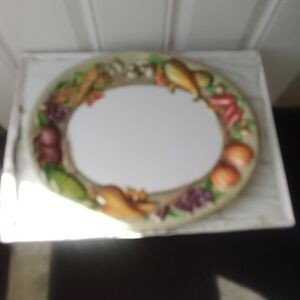 Plastic Thanksgiving serving platter